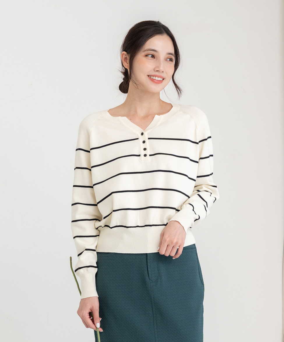 GT 排釦條紋針織上衣