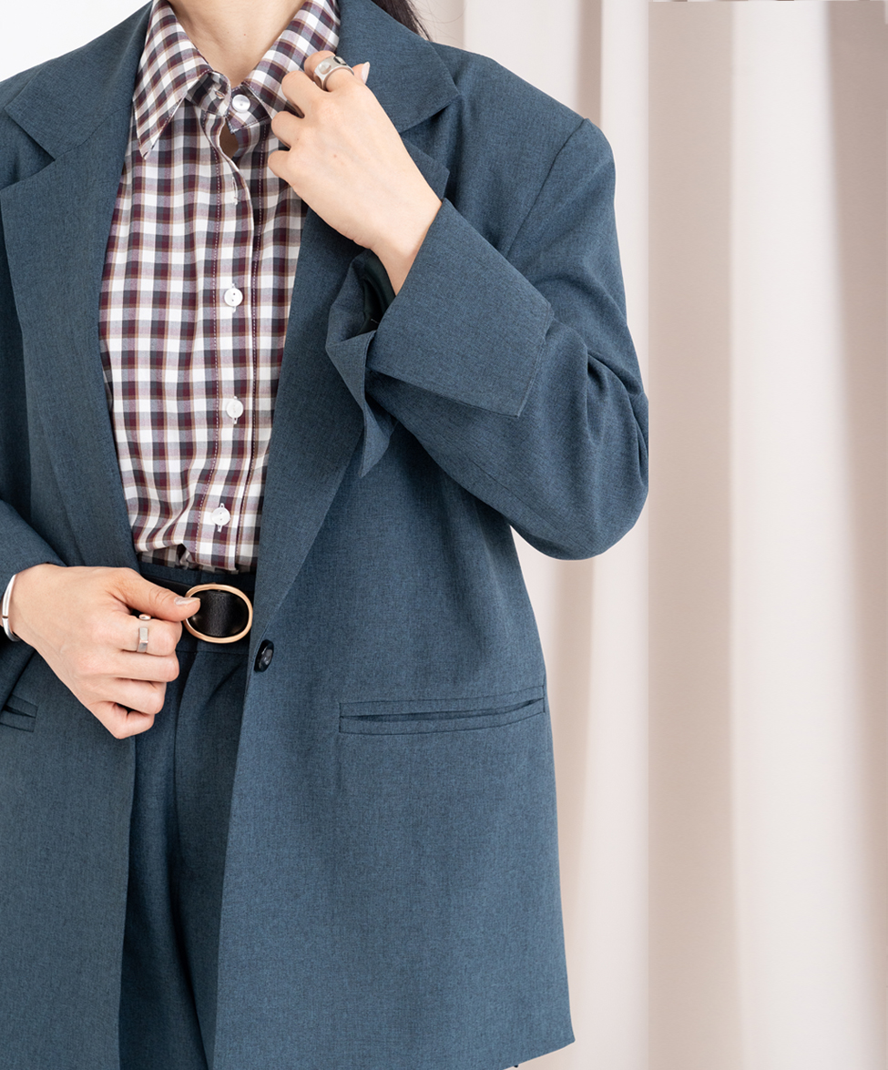 GT x Ivy Liu 聯名款-側界開衩西裝外套