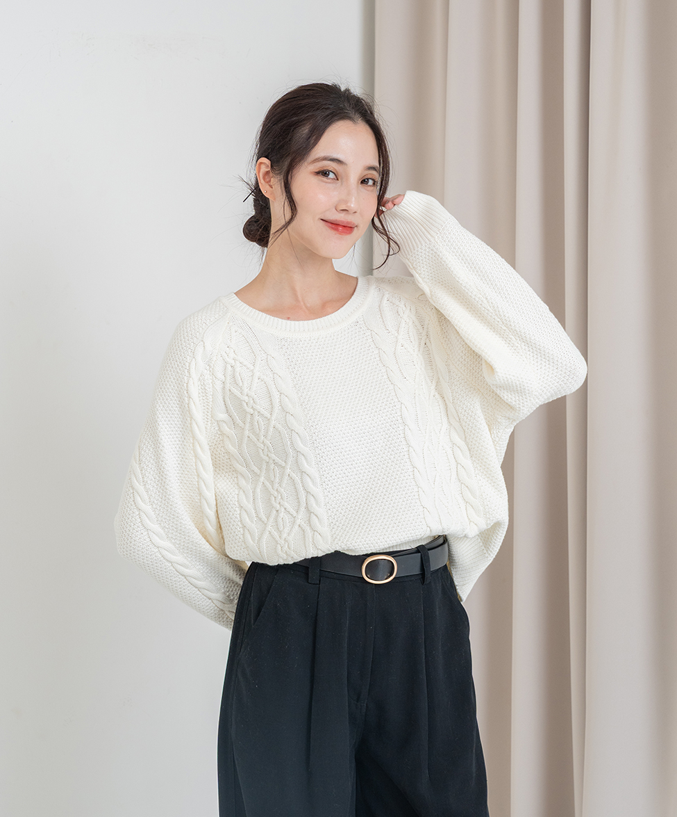 GT 圓領麻花針織上衣