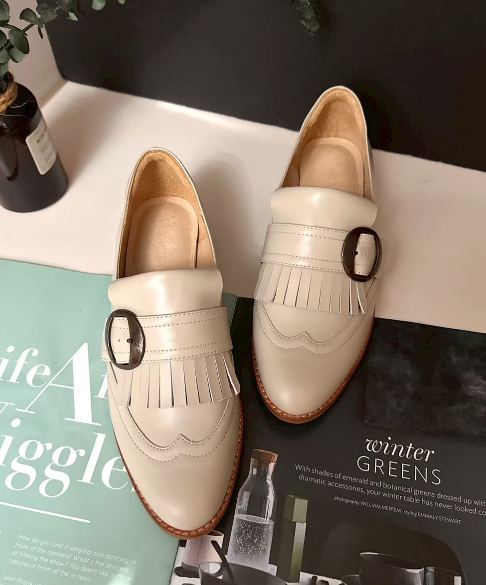 GT 全真皮小流蘇公爵平底鞋