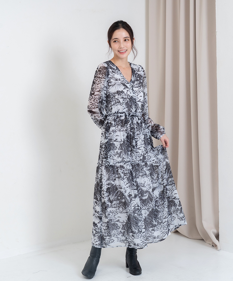 GT Print 長袖V領蛋糕長洋裝